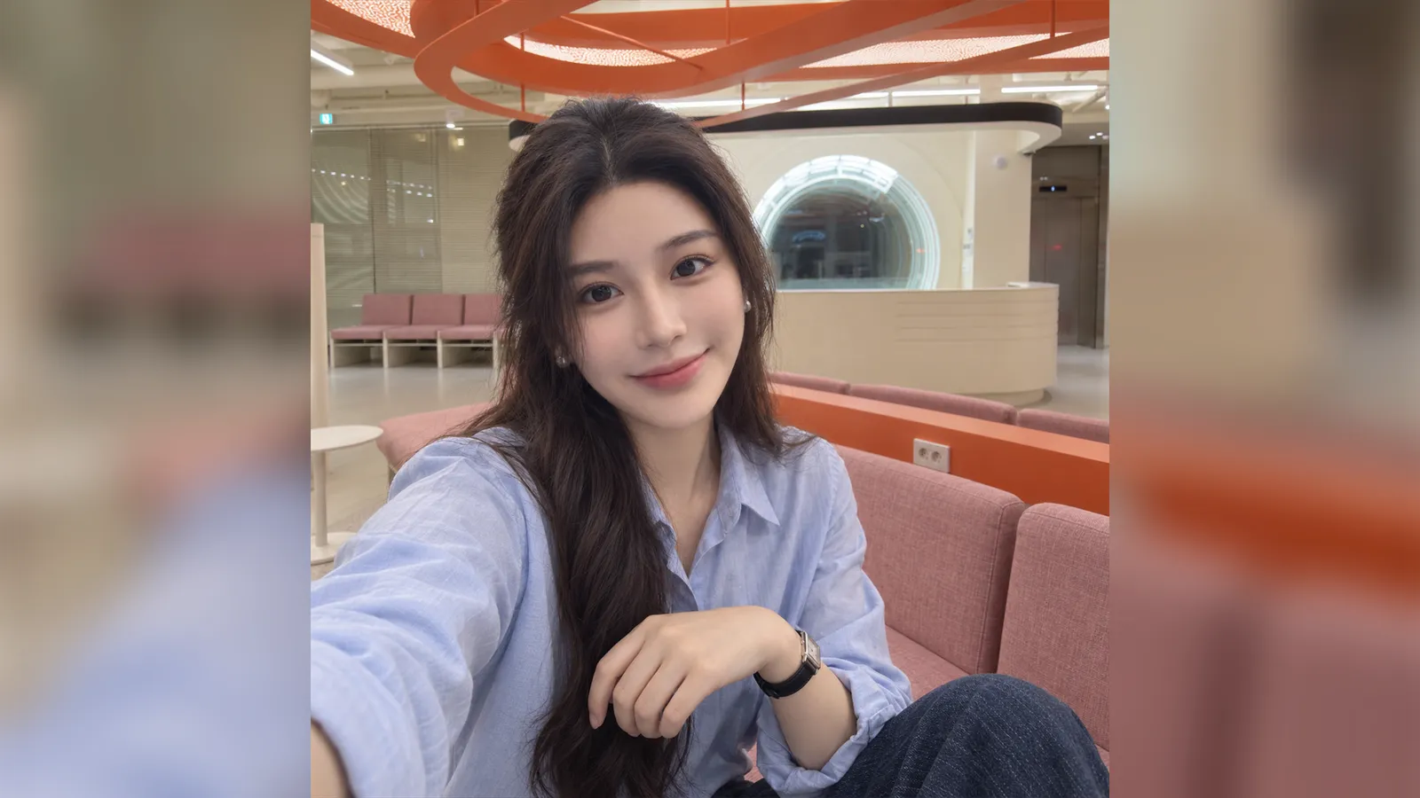 รามูระ ฮับจอง (라무라): ราเมนน้ำซุปหลายสีท็อปไก่ย่าง