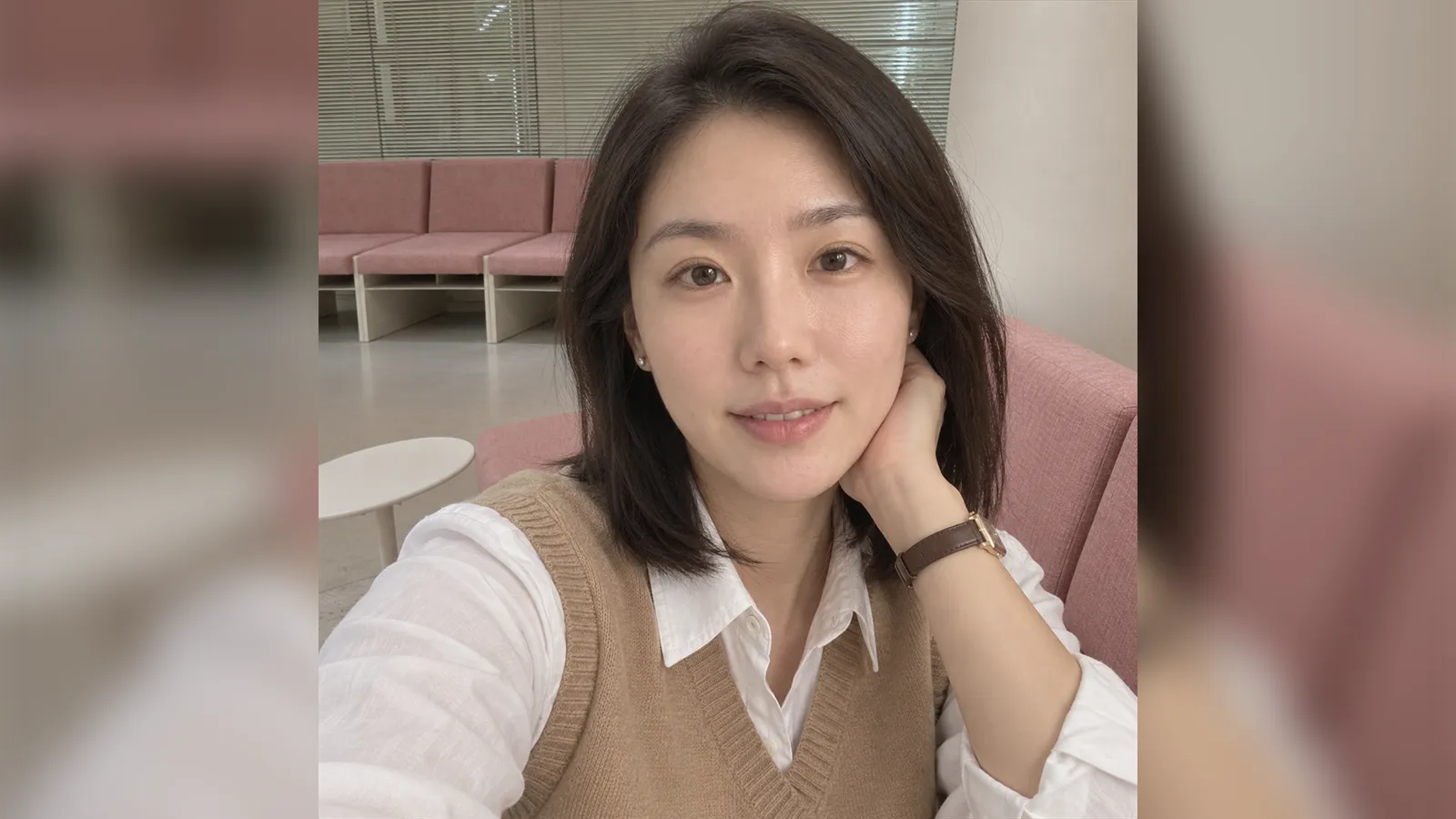 จังดกเก ฮับจอง (장독계): ไก่ย่างเตาถ่านย่างให้ที่โต๊ะ